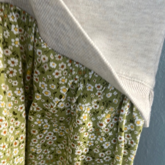 Carter's Heather & Green Casual Dress with Peplum Style Long Sleeves Girls 4T - Picture 5 of 8